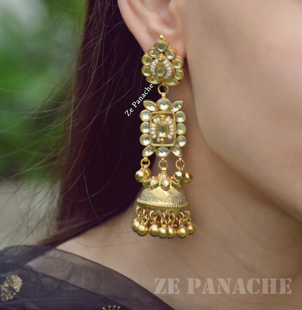 SUHANA JHUMKIS