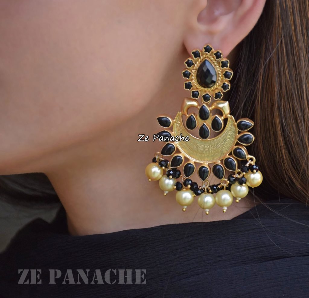 ANEESHA BLACK CHANDBALIS
