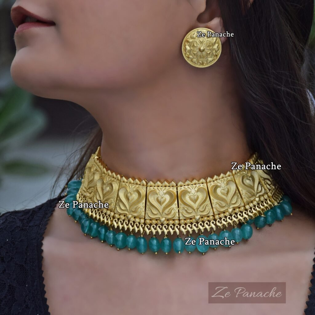 Ranamita Gold Choker