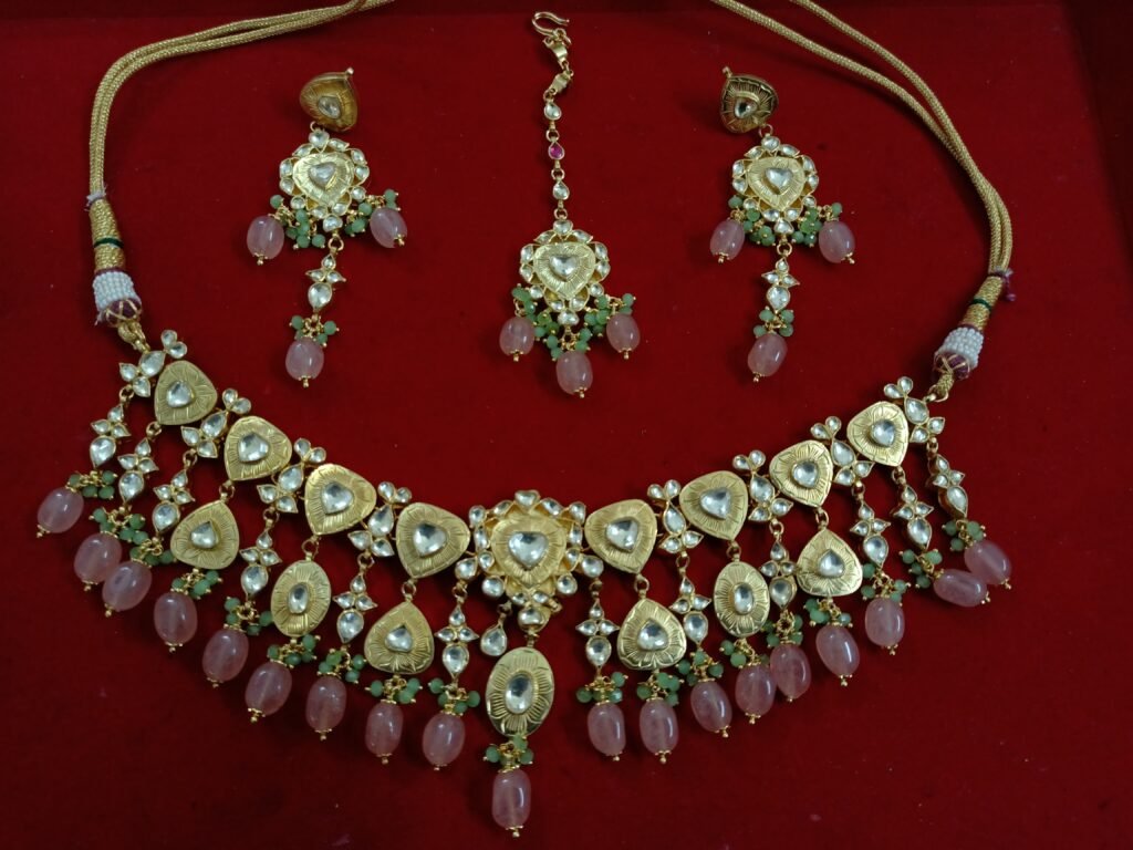 HIMADRI NECKLACE SET - Image 2