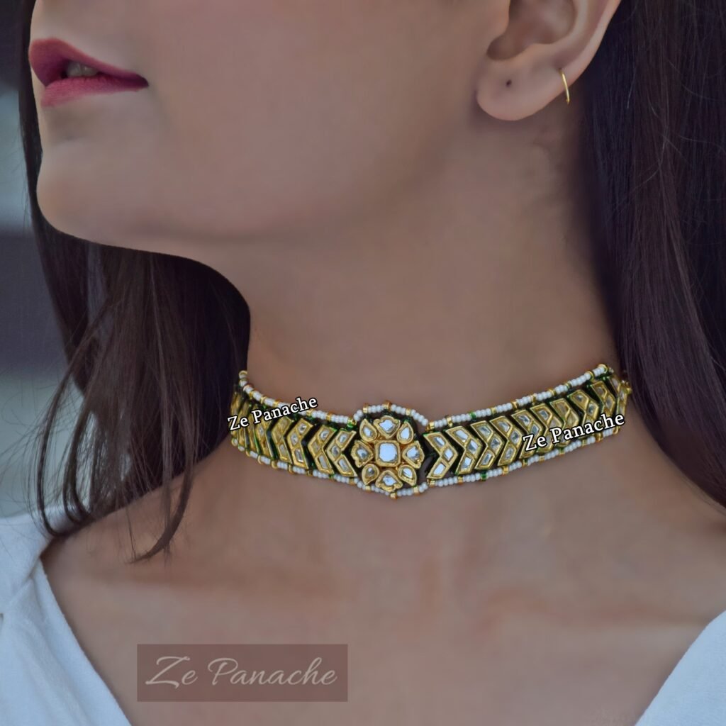 FAREEMA CHOKER