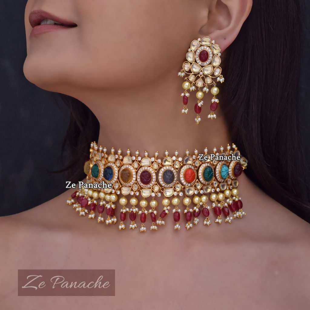 NAIZA NAVRATAN CHOKER SET