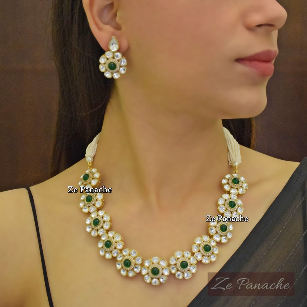 SHRISHTI FLOWER NECKLACE SET